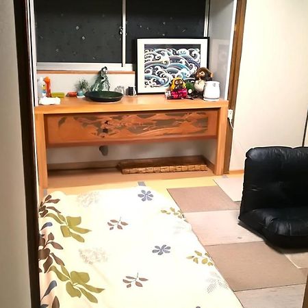 Guesthouse Oasis Osaka Esterno foto