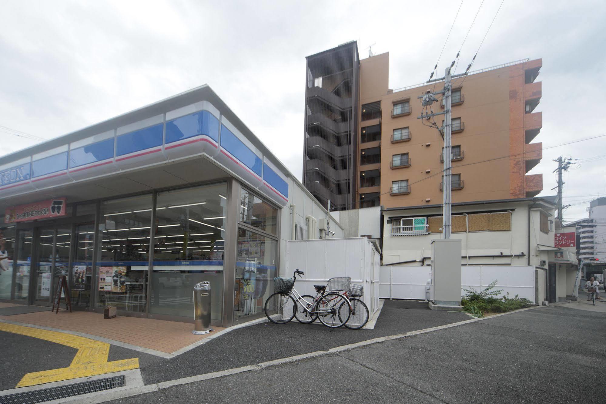 Guesthouse Oasis Osaka Esterno foto